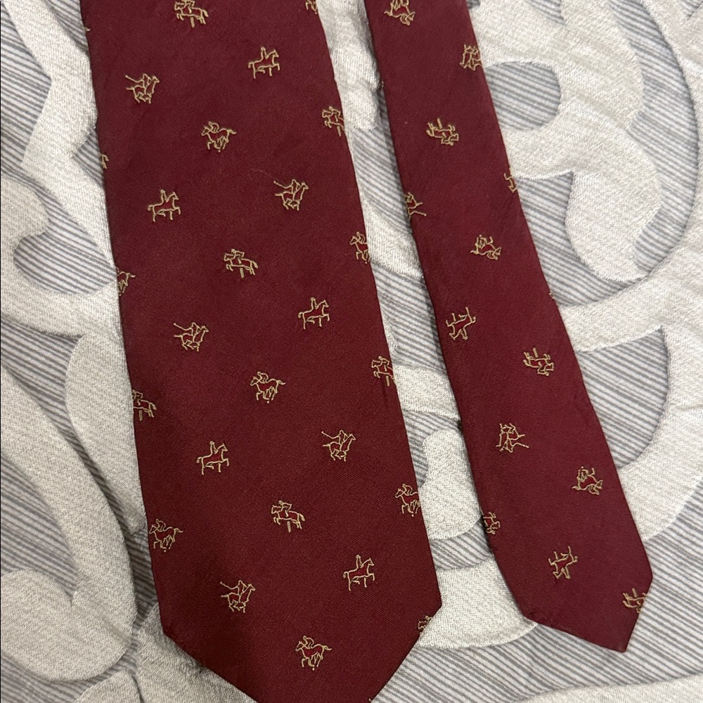 Sophisticated Burgundy Horse Pattern Tie
